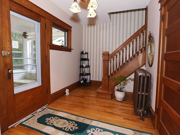 3rd image of 20491 Ostrum Ave N