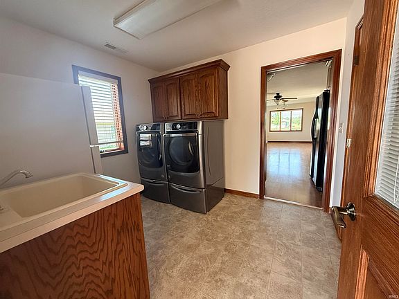 2nd image of 1257 Carrington Way