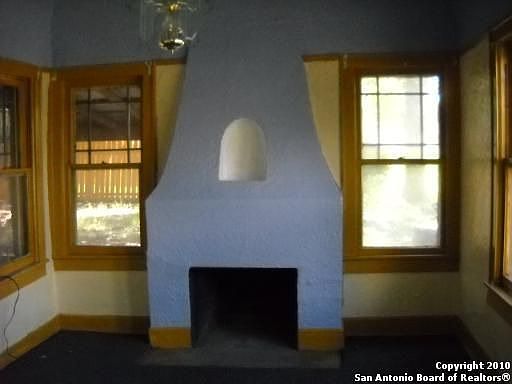 2nd image of 1503 Hicks Ave