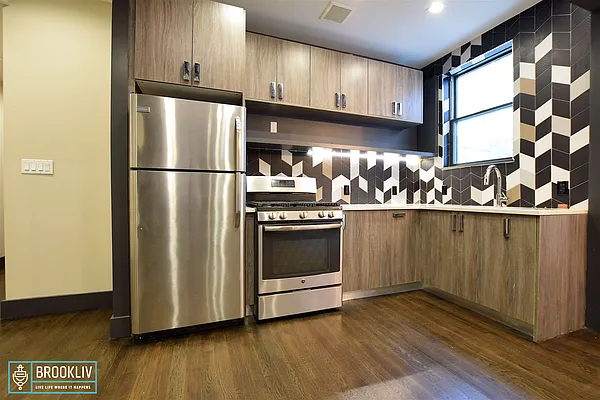 Rented by null | media 15