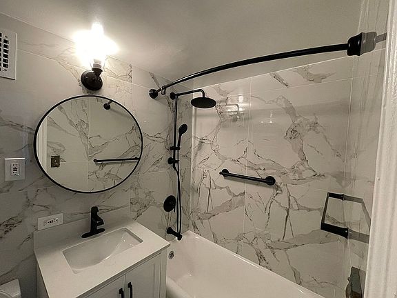 3rd image of 5 Tudor City Pl APT 1634