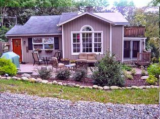 12 Chicken Hill Ln, New Milford, CT 06776