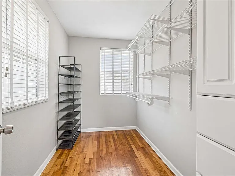 601 Swann Dr #603 — Photo 31