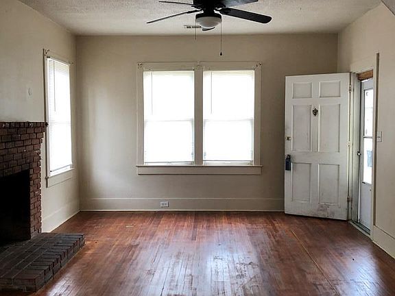 3rd image of 837 Arnold Ave