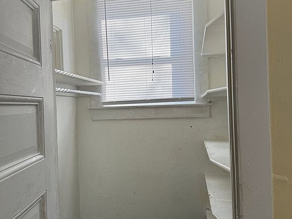 4th image of 413 County Street 1 #W