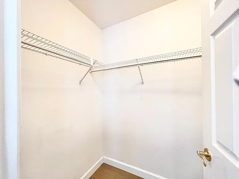 5003 Sterling Grove Ln — Photo 19