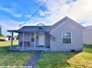 803 5th St SW, Puyallup, WA 98371
