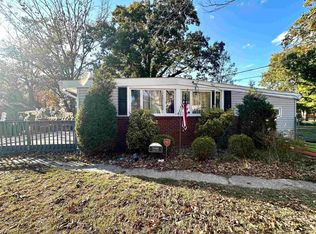 5908 Berry Dr, Mays Landing, NJ 08330