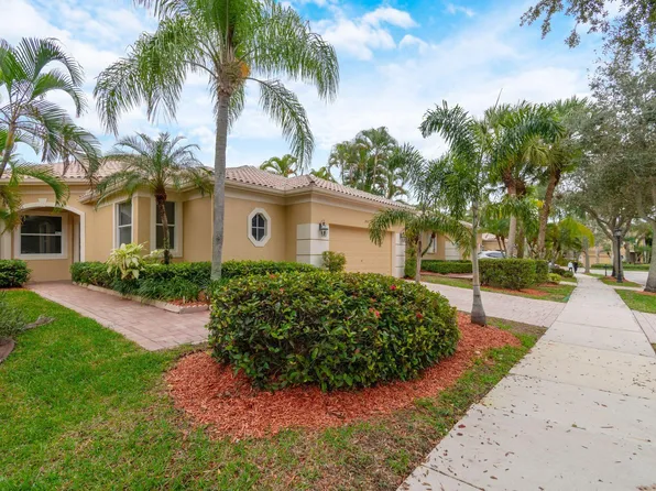 2466 Bay Isle Court, Weston, FL 33327