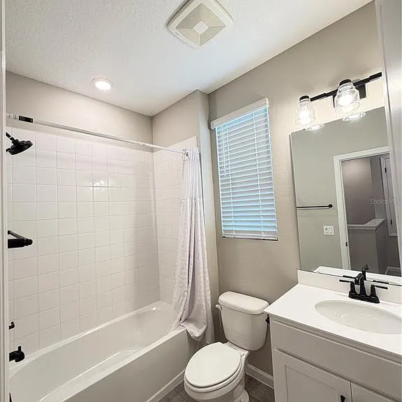 1449 Axel Graeson Ave — Photo 19