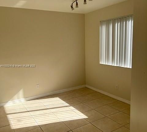4th image of 826 NW 92nd Ave #826