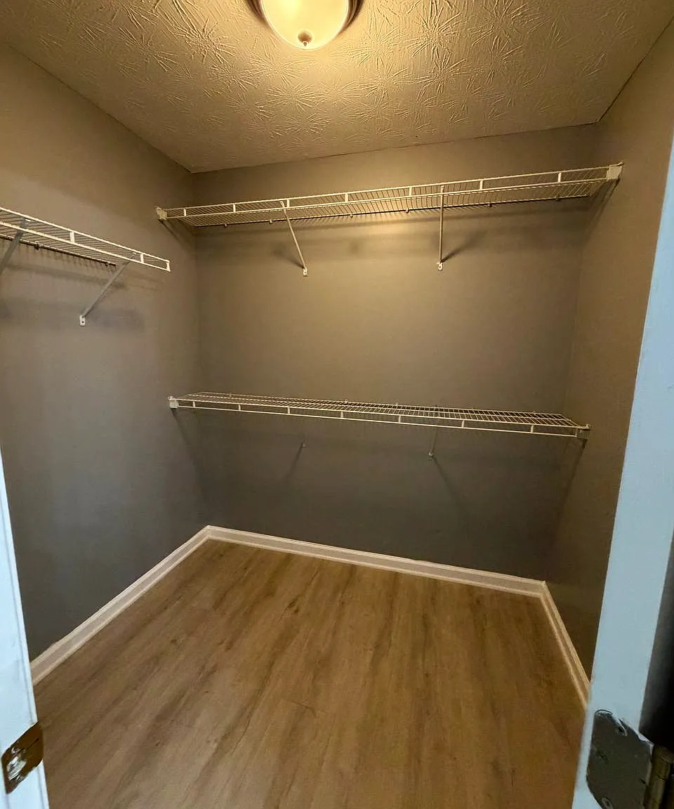 4 bed, 2.5 bath, 1593 sqft, $2,150 — Photo 3