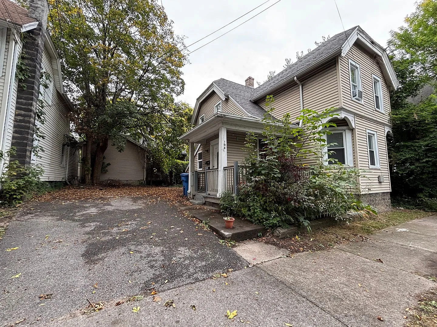106 Griffith-VR — Photo 2