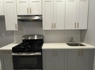 61 16th Ave APT 4, Newark, NJ 07103