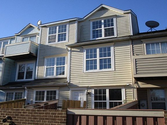 3rd image of 46359 Columbus Dr Unit 608