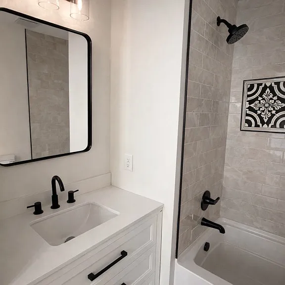 119 Carlton Dr #2 — Photo 2