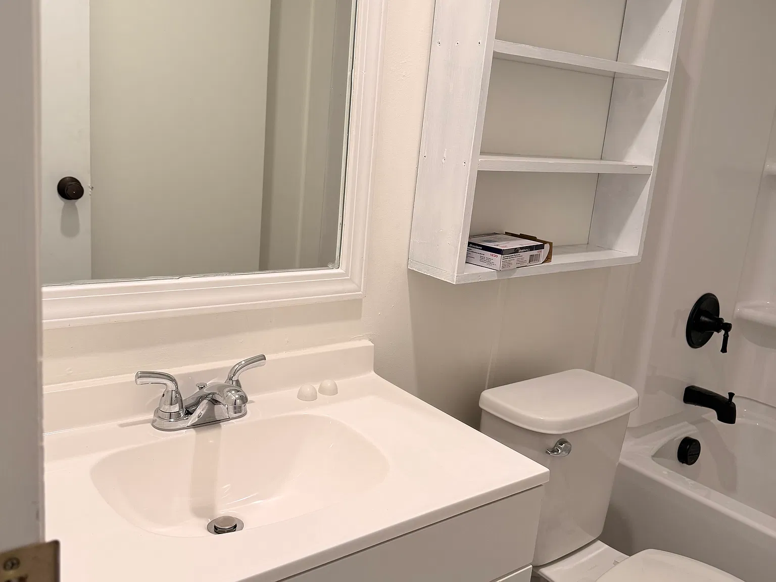 3 bed, 1500 sqft, $1,700 — Photo 2