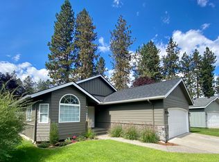 208 S Harbor Park Ct, Post Falls, ID 83854