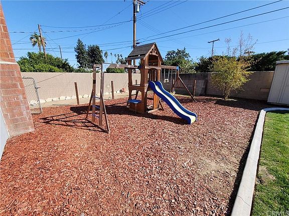 4th image of 1156 W Louisa Ave