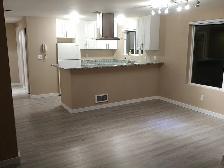 14024 Midvale Ave N #301 — Photo 1