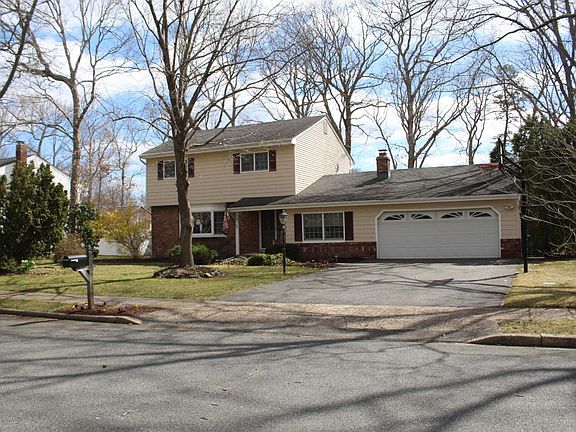 2nd image of 541 Hardwood Dr