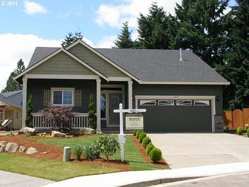 2nd image of 3515 SE Bradley Ct