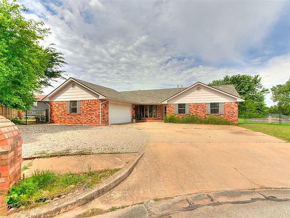 4th image of 2202 Ashland Ct
