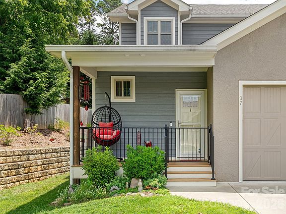 2nd image of 37 Thornes Ln