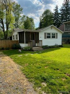 9624 Point Breeze Dr, Angola, NY, 14006