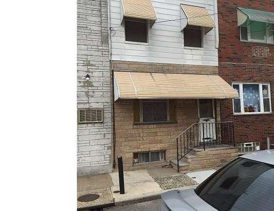 2nd image of 2346 S Hutchinson St