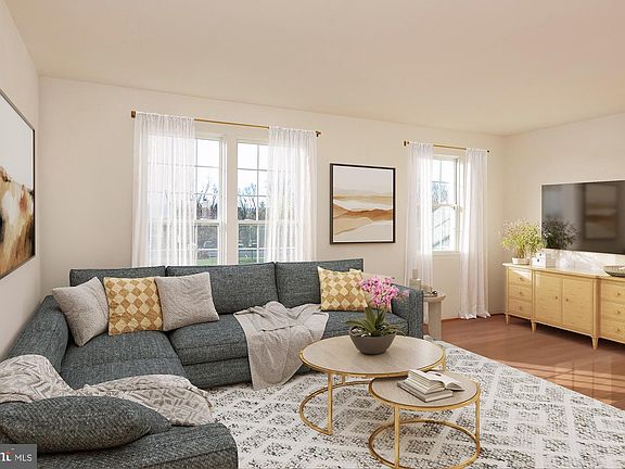 5th image of 170 Monte Carlo Way
