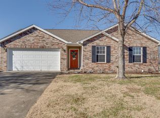 1012 Lowrey Pl, Spring Hill, TN 37174
