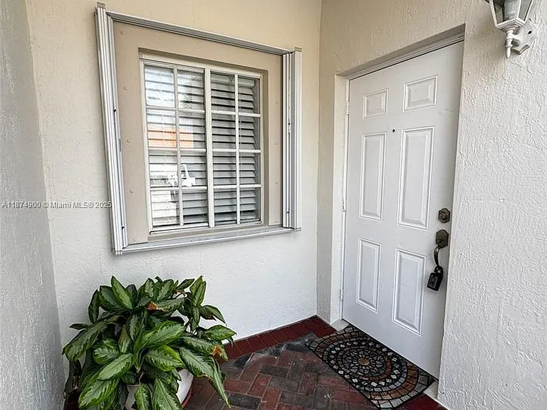 10968 SW 182nd Ln — Photo 12