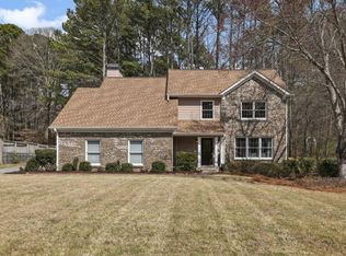 2388 Radbury Ln, Snellville, GA 30078