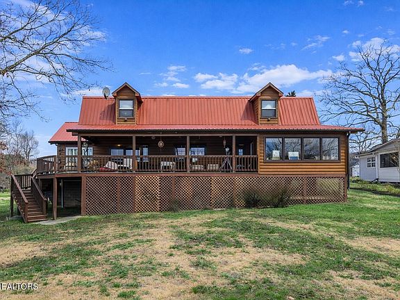 3rd image of 125 Brown Rd