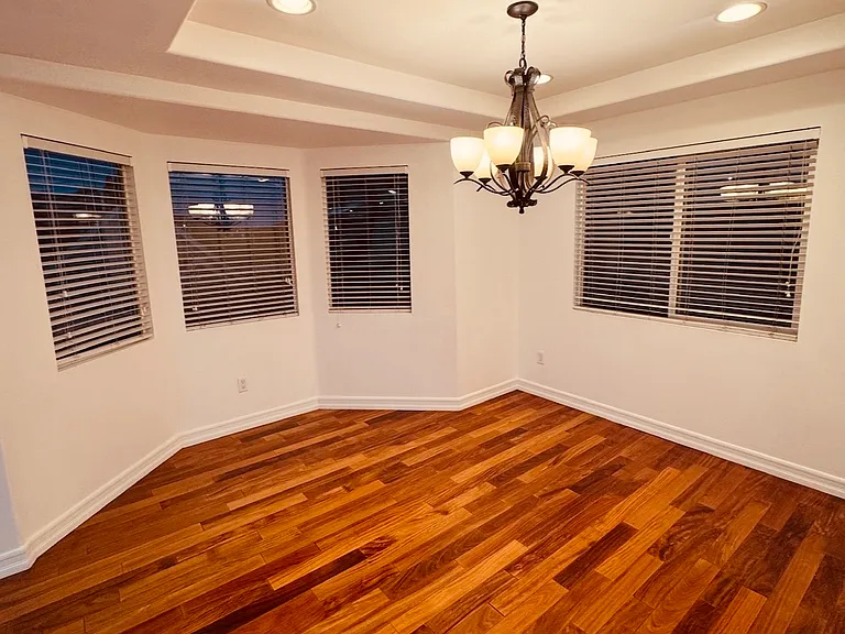 2410 Naomi St #112 — Photo 7