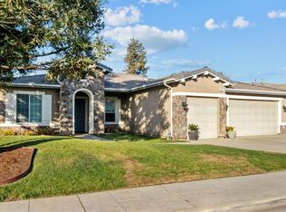 69 W Decatur Ave, Clovis, CA 93611