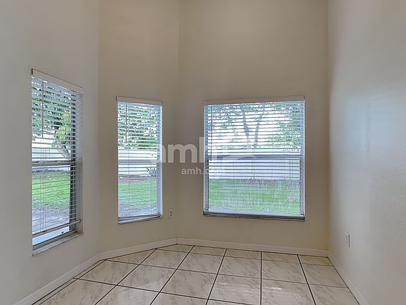 5th image of 2808 Berkshire Cir