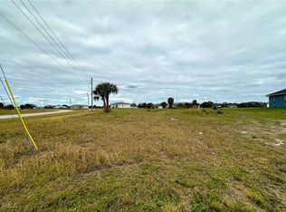 Calumet Cir, Labelle, FL 33935