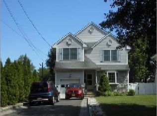 128 Green St, Somerville, NJ 08876
