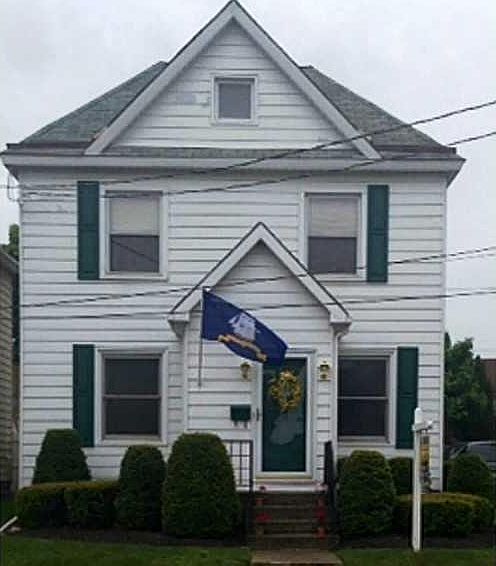 1st image of 424 Stafford Ave