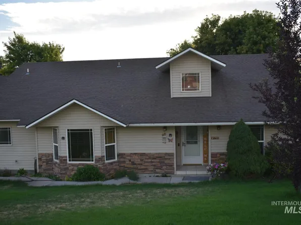 150 Jerome St, Wendell, ID 83355