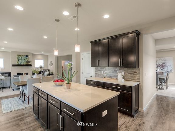 4th image of 10141 56th Avenue NE #DM 39