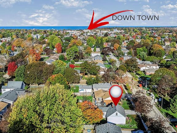 4th image of 212 Mary St