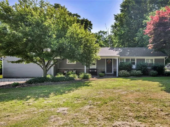 1963 Whitewood Dr, Madison, OH 44057