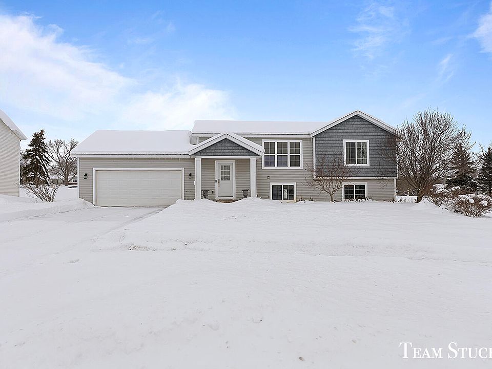 1st image of 2987 Park North Dr