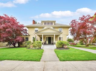 78 Randolph St, Springfield, MA 01108