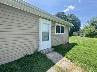 406 Lindsay St #2, Kernersville, NC 27284