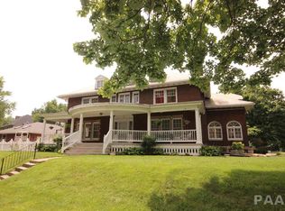 1604 W Parkside Dr, Peoria, IL