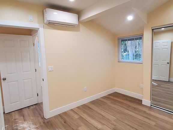 4th image of 7716 Faust Ave #14